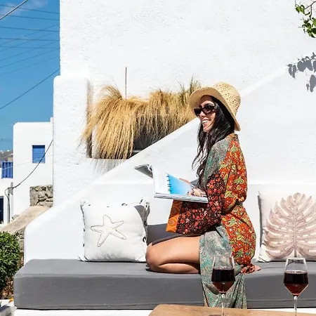Yalos Mykonos 4 Bedroom Luxury House 5 Minute From Ornos W Sea & Sunset View Holiday home Mykonos Town